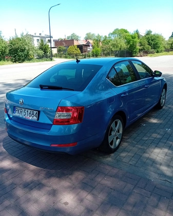 Skoda Octavia cena 37900 przebieg: 219000, rok produkcji 2014 z Piastów małe 154